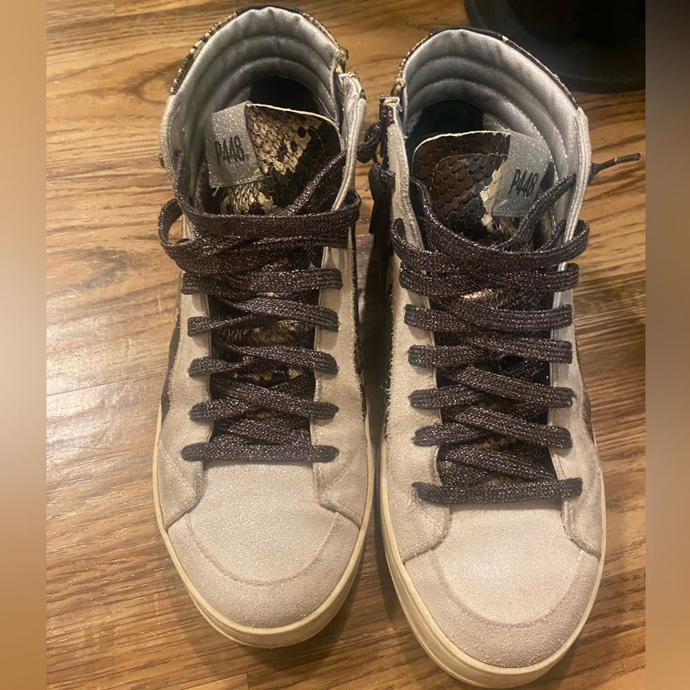 P448 High-Top Sneakers in Beige and Brown Snake Print - Picture 5 of 6